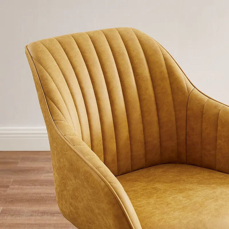 Poltrona girevole in tessuto beige con gambe in legno, singola